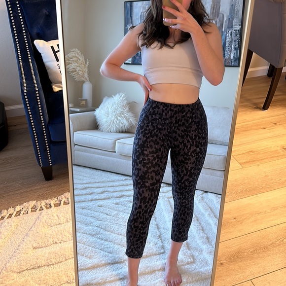 all in motion | cheetah leggings - Picture 2 of 6